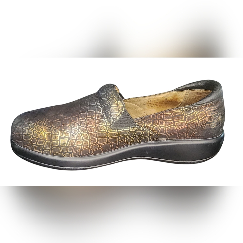 ALEGRIA Keli Fancy Giraffe Gold and Black Clogs, Womens 38 EU (8-8.5 US) - Picture 6 of 10